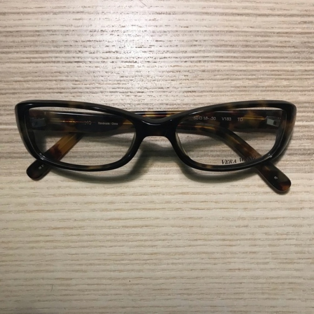 V e r a W a n g 👓V183👓